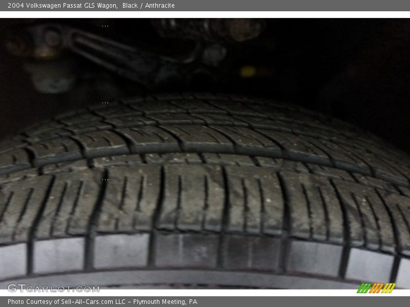 Black / Anthracite 2004 Volkswagen Passat GLS Wagon