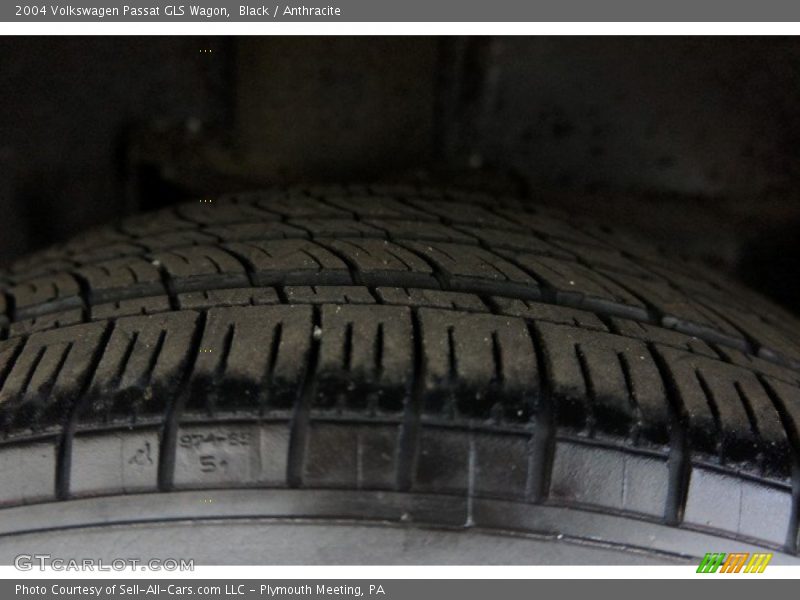 Black / Anthracite 2004 Volkswagen Passat GLS Wagon