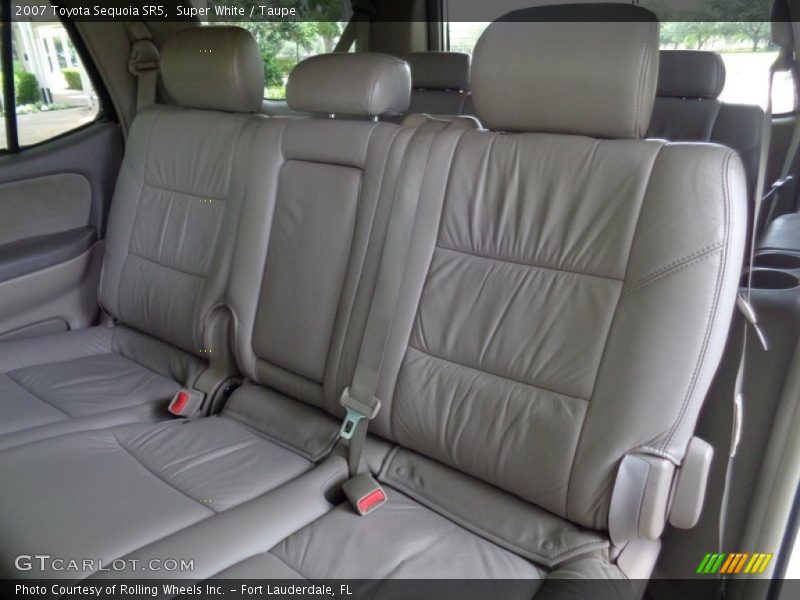 Super White / Taupe 2007 Toyota Sequoia SR5