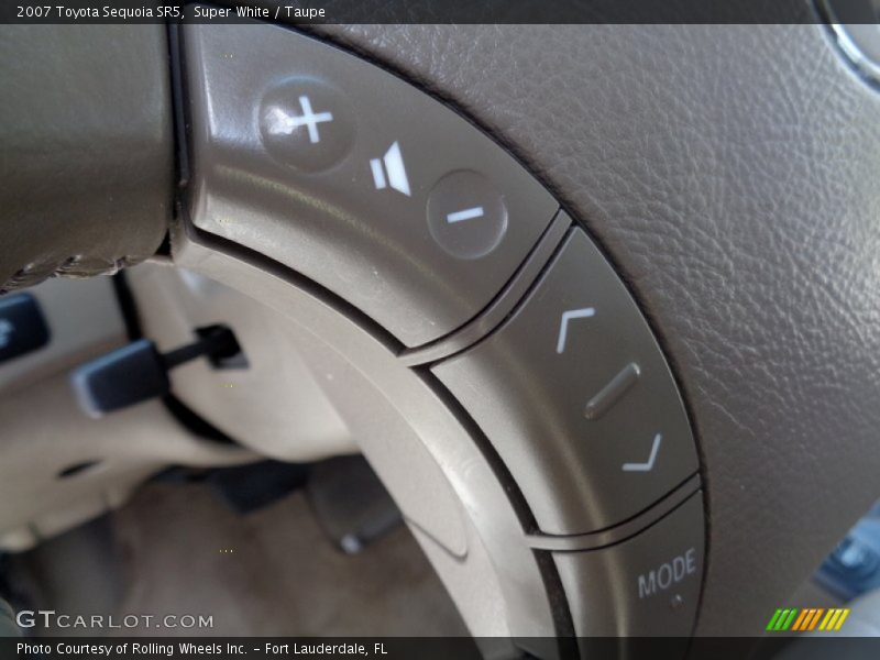Controls of 2007 Sequoia SR5