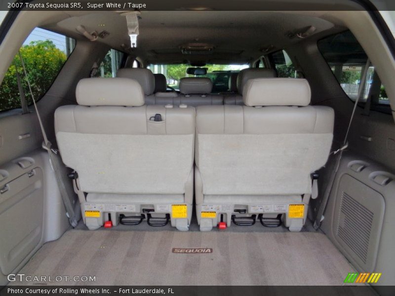 Super White / Taupe 2007 Toyota Sequoia SR5