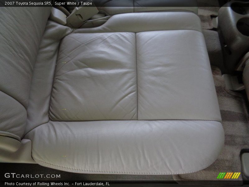 Super White / Taupe 2007 Toyota Sequoia SR5