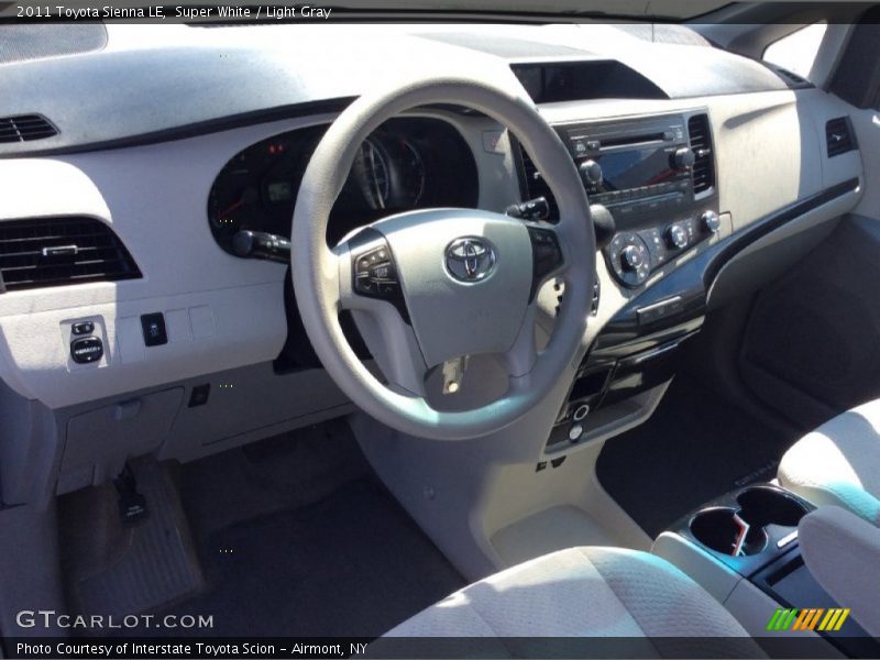 Super White / Light Gray 2011 Toyota Sienna LE