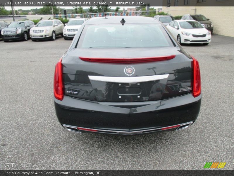 Graphite Metallic / Medium Titanium/Jet Black 2015 Cadillac XTS Premium Sedan