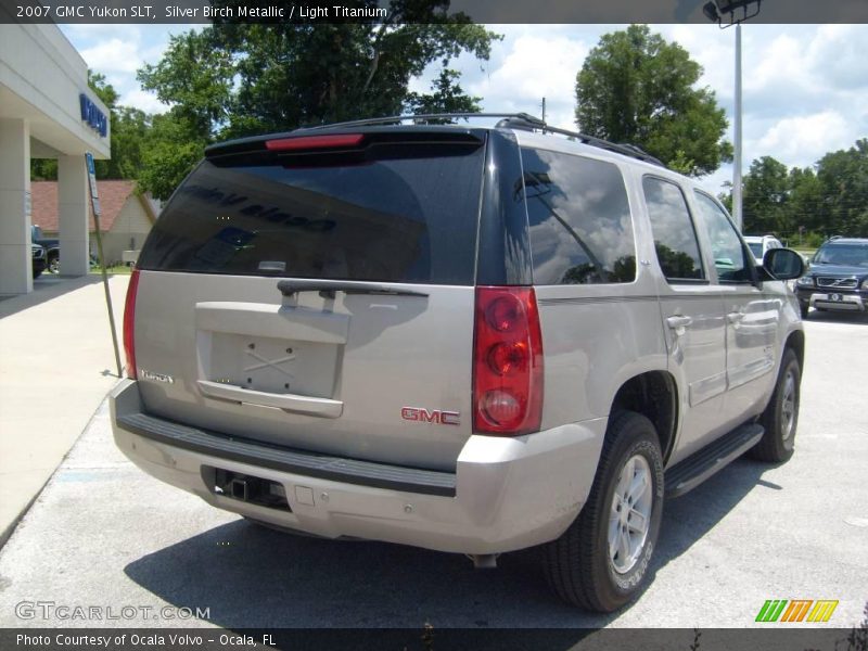 Silver Birch Metallic / Light Titanium 2007 GMC Yukon SLT