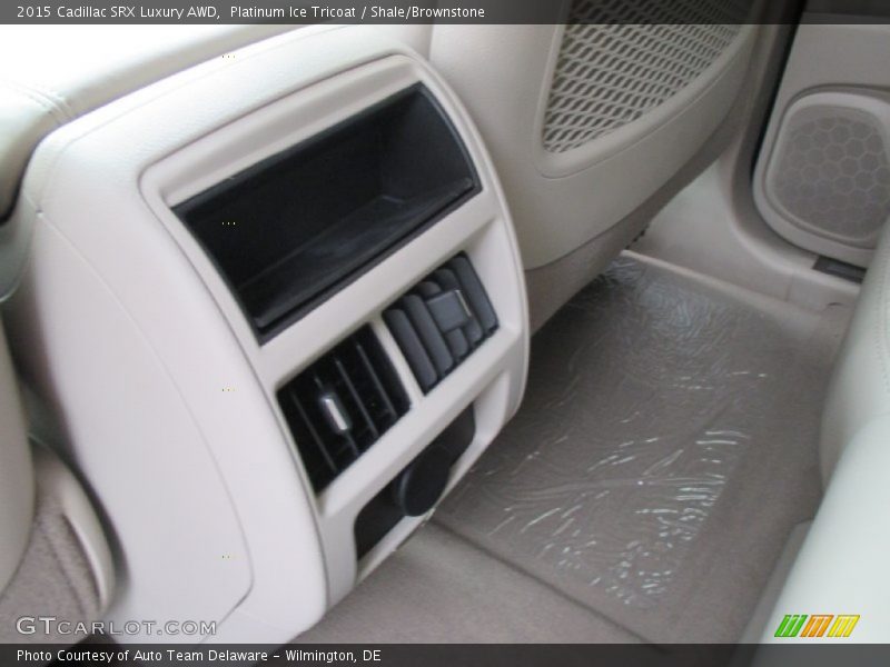 Platinum Ice Tricoat / Shale/Brownstone 2015 Cadillac SRX Luxury AWD