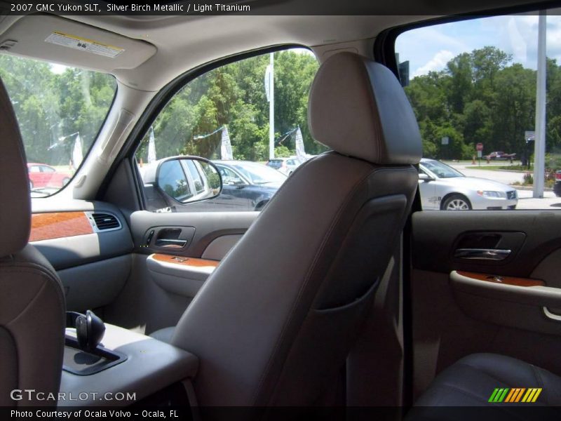 Silver Birch Metallic / Light Titanium 2007 GMC Yukon SLT
