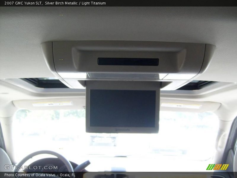 Silver Birch Metallic / Light Titanium 2007 GMC Yukon SLT