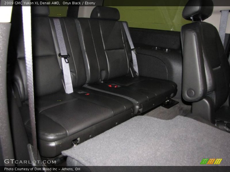 Onyx Black / Ebony 2009 GMC Yukon XL Denali AWD