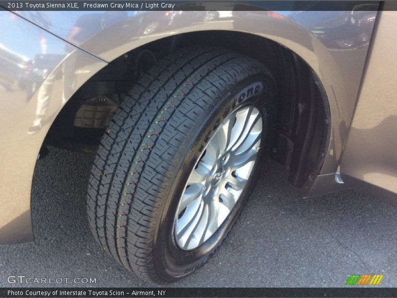 Predawn Gray Mica / Light Gray 2013 Toyota Sienna XLE