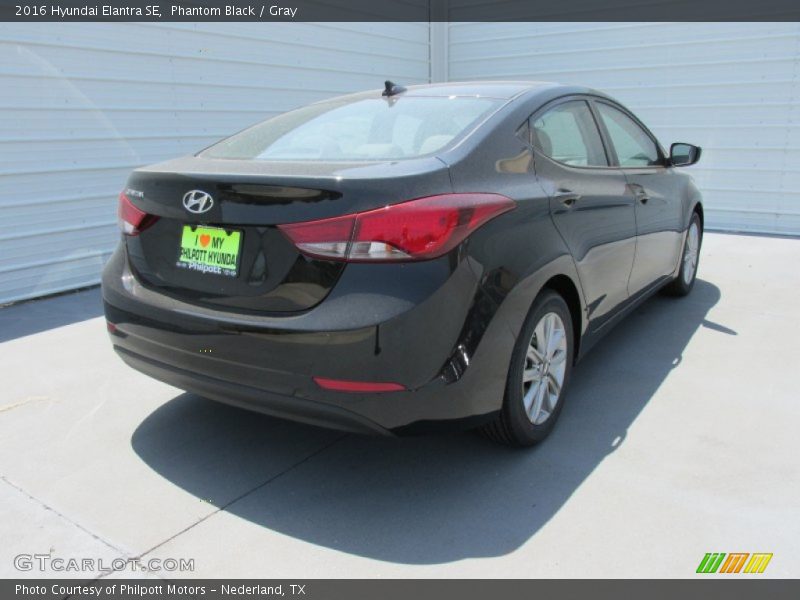Phantom Black / Gray 2016 Hyundai Elantra SE
