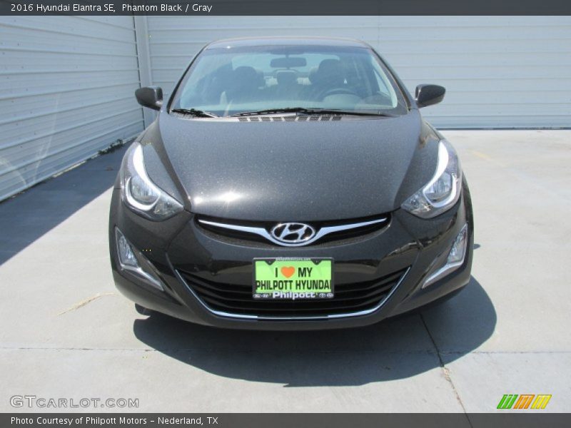 Phantom Black / Gray 2016 Hyundai Elantra SE