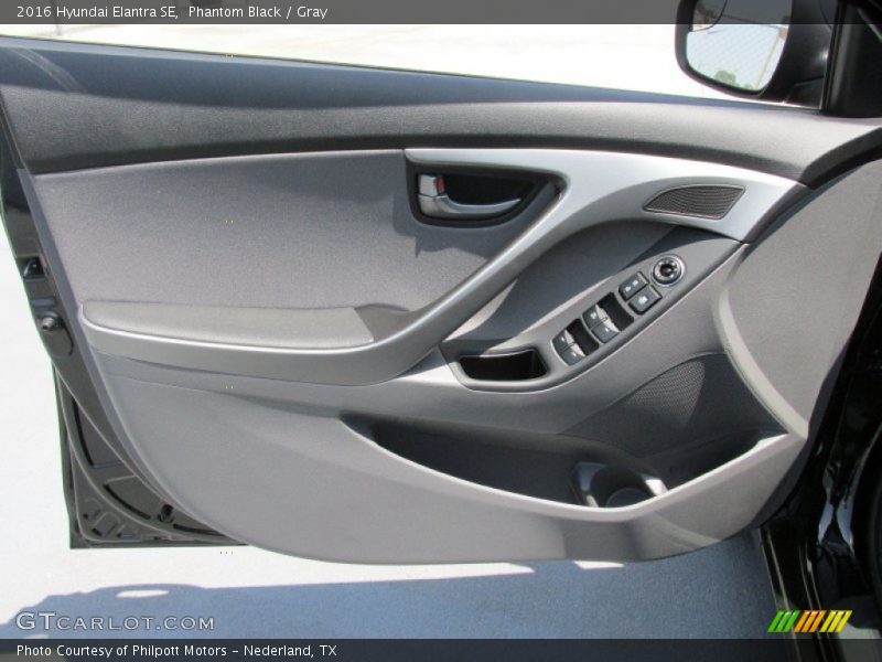 Phantom Black / Gray 2016 Hyundai Elantra SE