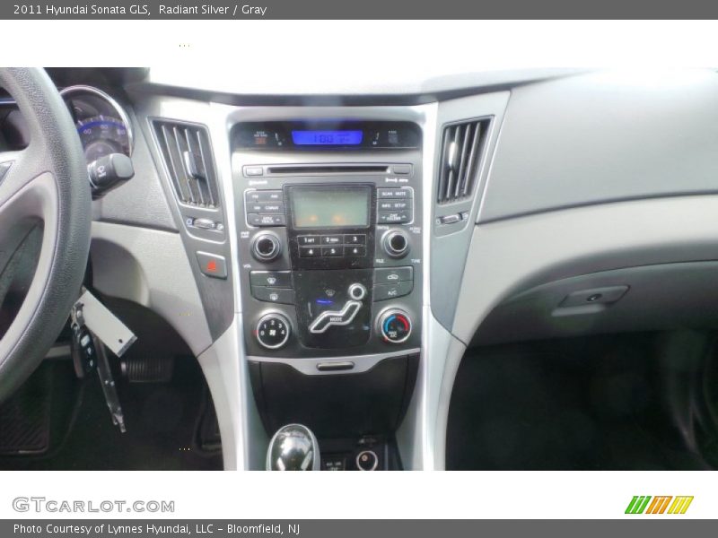 Radiant Silver / Gray 2011 Hyundai Sonata GLS