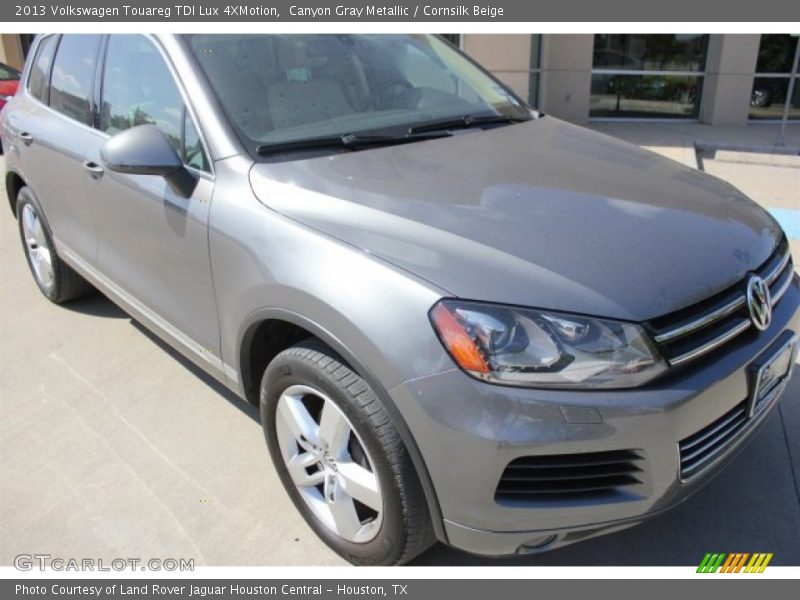 Canyon Gray Metallic / Cornsilk Beige 2013 Volkswagen Touareg TDI Lux 4XMotion