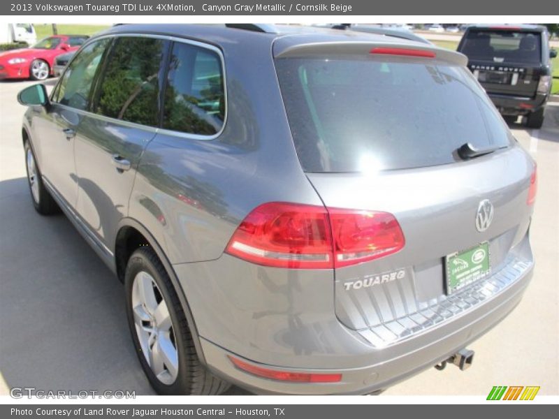 Canyon Gray Metallic / Cornsilk Beige 2013 Volkswagen Touareg TDI Lux 4XMotion
