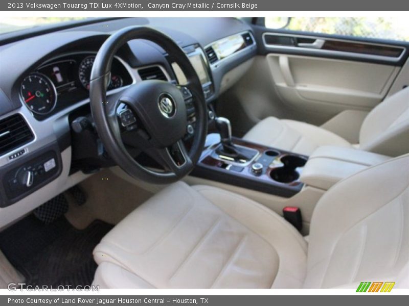 Canyon Gray Metallic / Cornsilk Beige 2013 Volkswagen Touareg TDI Lux 4XMotion