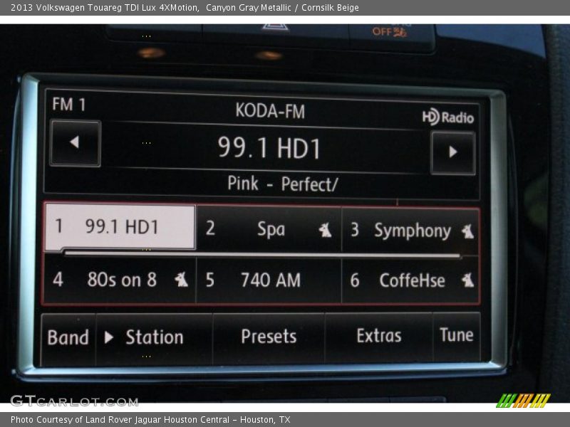 Canyon Gray Metallic / Cornsilk Beige 2013 Volkswagen Touareg TDI Lux 4XMotion