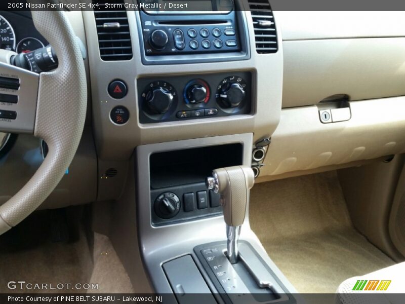 Storm Gray Metallic / Desert 2005 Nissan Pathfinder SE 4x4