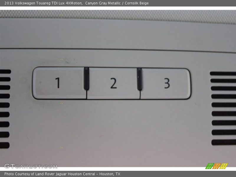 Canyon Gray Metallic / Cornsilk Beige 2013 Volkswagen Touareg TDI Lux 4XMotion