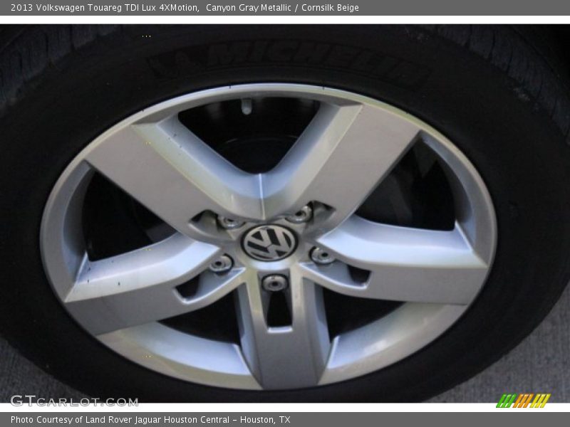 Canyon Gray Metallic / Cornsilk Beige 2013 Volkswagen Touareg TDI Lux 4XMotion
