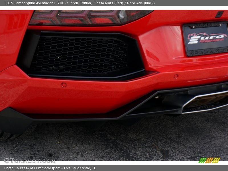 Rosso Mars (Red) / Nero Ade (Black) 2015 Lamborghini Aventador LP700-4 Pirelli Edition