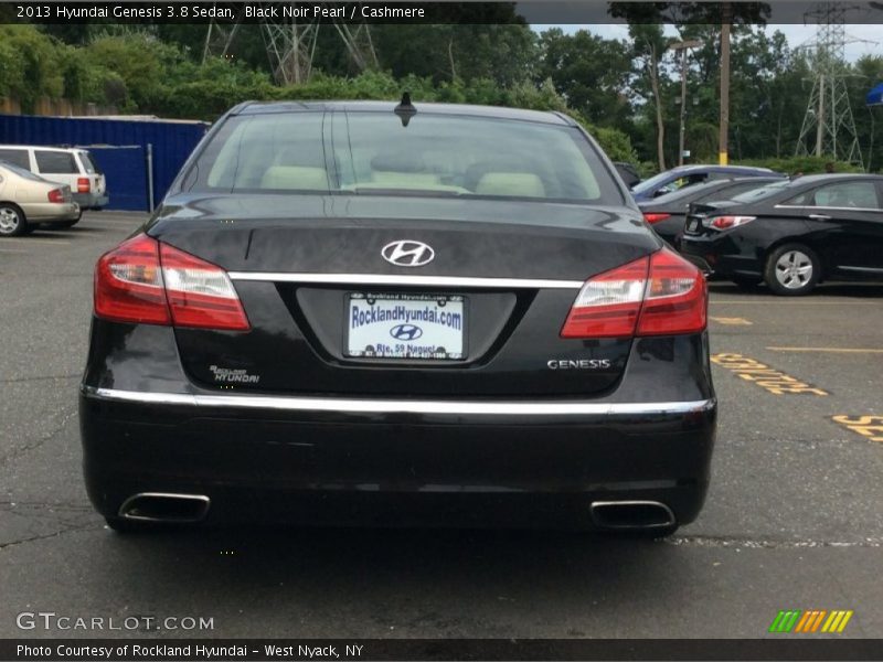 Black Noir Pearl / Cashmere 2013 Hyundai Genesis 3.8 Sedan