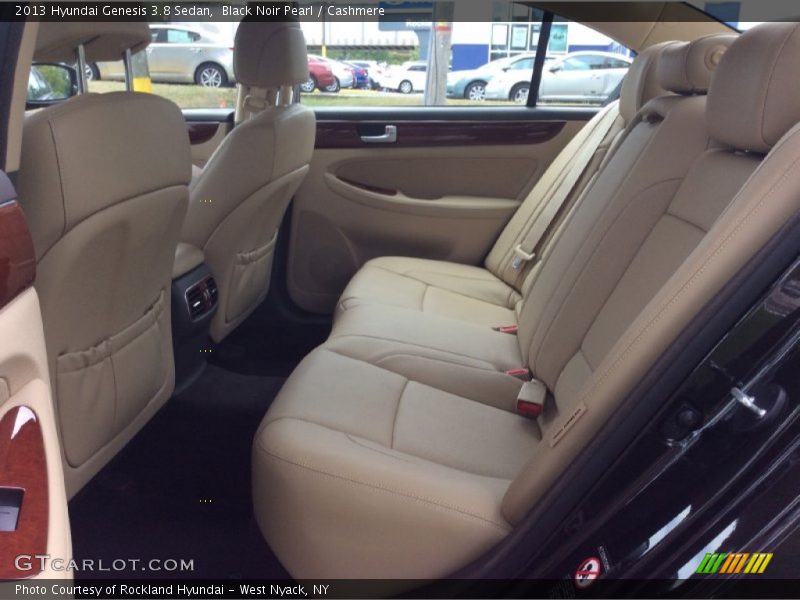 Black Noir Pearl / Cashmere 2013 Hyundai Genesis 3.8 Sedan