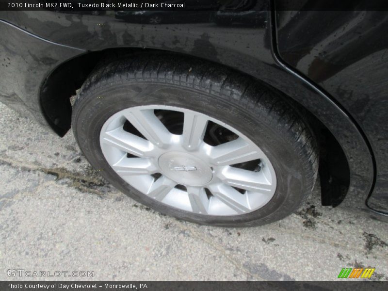 Tuxedo Black Metallic / Dark Charcoal 2010 Lincoln MKZ FWD