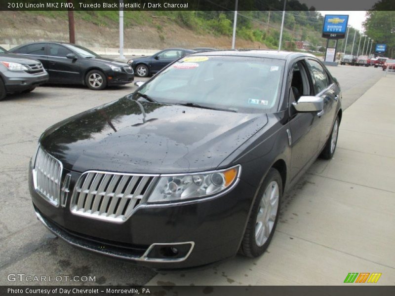 Tuxedo Black Metallic / Dark Charcoal 2010 Lincoln MKZ FWD