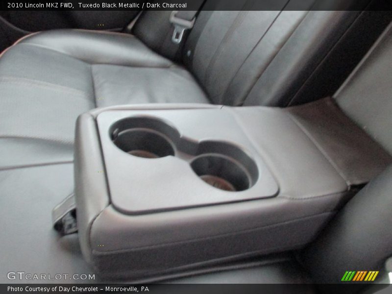 Tuxedo Black Metallic / Dark Charcoal 2010 Lincoln MKZ FWD
