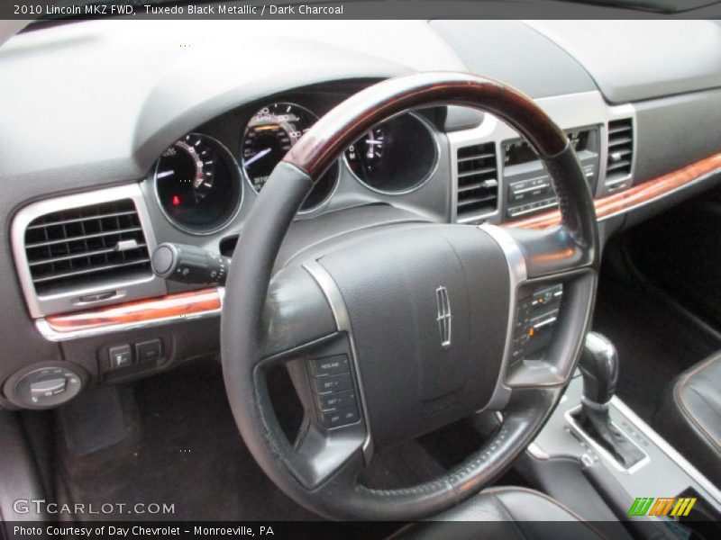 Tuxedo Black Metallic / Dark Charcoal 2010 Lincoln MKZ FWD