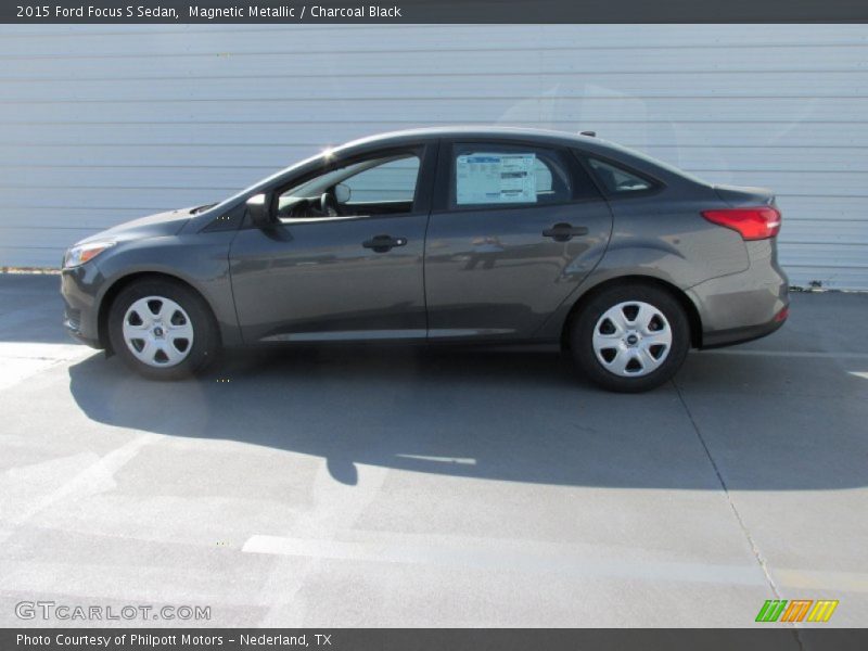 Magnetic Metallic / Charcoal Black 2015 Ford Focus S Sedan