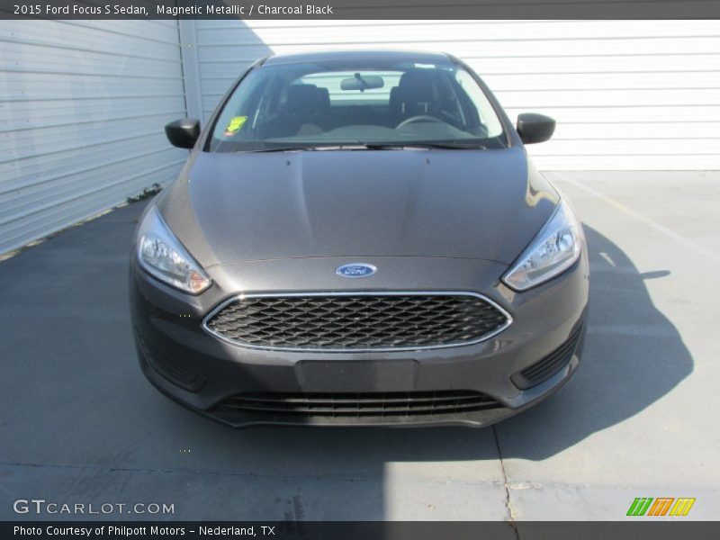 Magnetic Metallic / Charcoal Black 2015 Ford Focus S Sedan