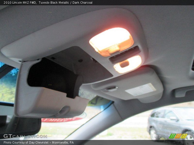 Tuxedo Black Metallic / Dark Charcoal 2010 Lincoln MKZ FWD