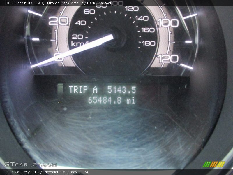 Tuxedo Black Metallic / Dark Charcoal 2010 Lincoln MKZ FWD