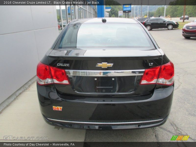 Black Granite Metallic / Jet Black 2016 Chevrolet Cruze Limited LT