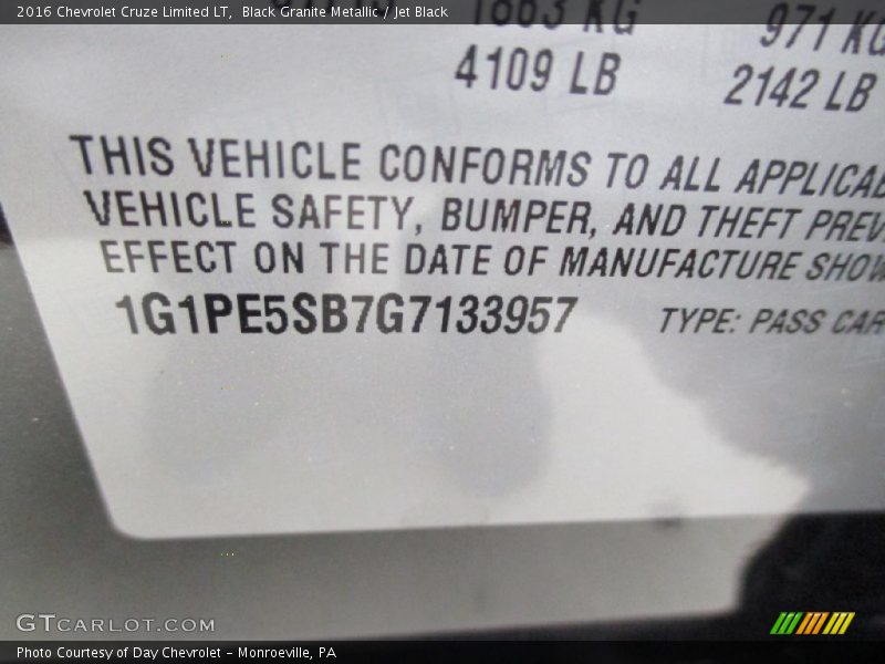 Black Granite Metallic / Jet Black 2016 Chevrolet Cruze Limited LT