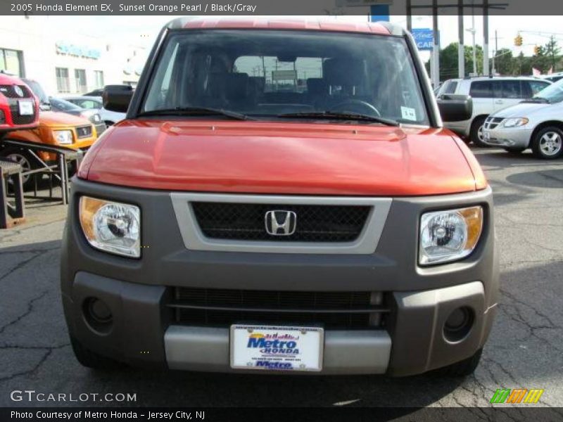Sunset Orange Pearl / Black/Gray 2005 Honda Element EX