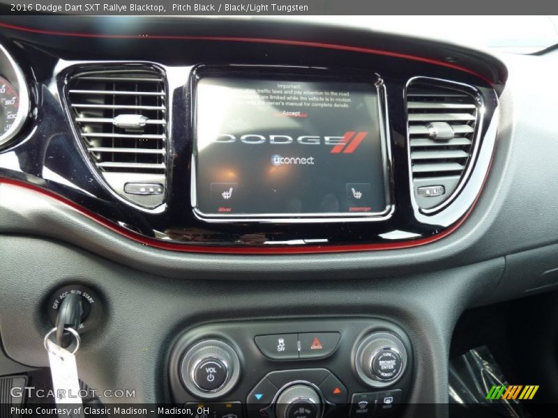Controls of 2016 Dart SXT Rallye Blacktop