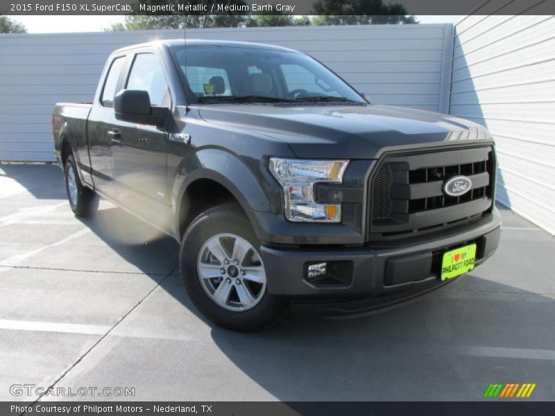 Magnetic Metallic / Medium Earth Gray 2015 Ford F150 XL SuperCab