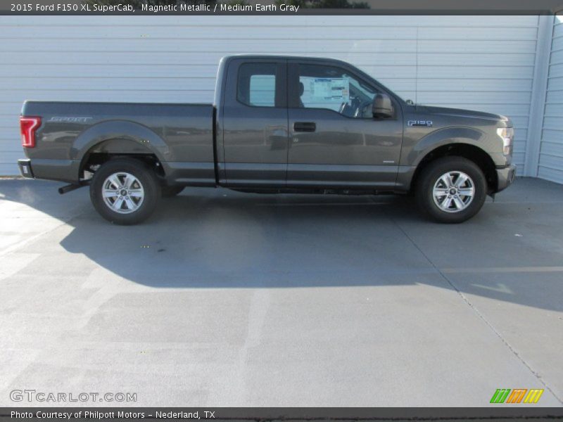 Magnetic Metallic / Medium Earth Gray 2015 Ford F150 XL SuperCab