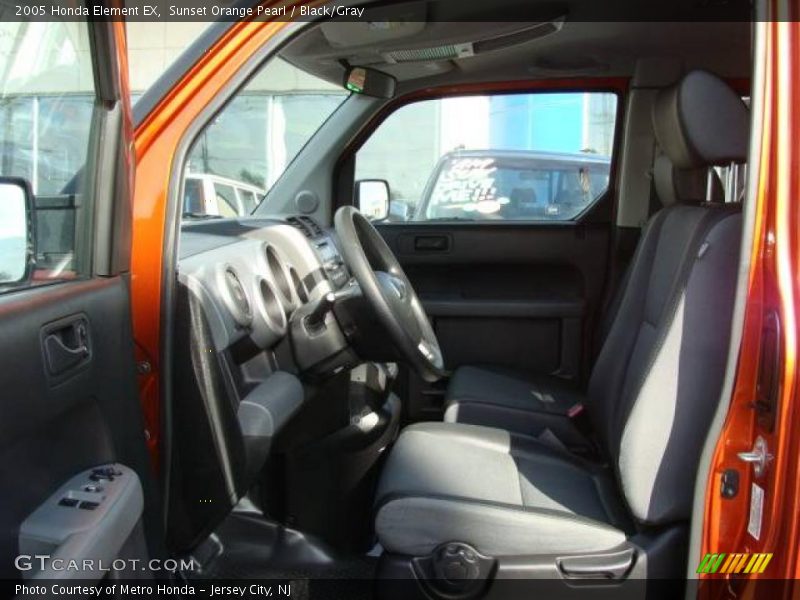 Sunset Orange Pearl / Black/Gray 2005 Honda Element EX