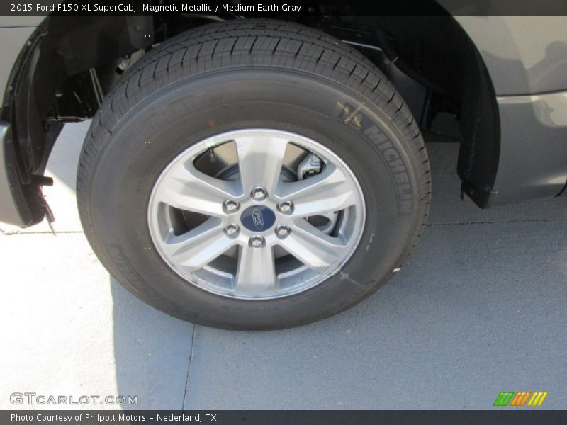 Magnetic Metallic / Medium Earth Gray 2015 Ford F150 XL SuperCab