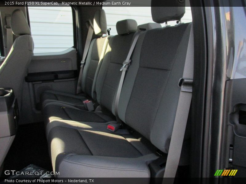 Magnetic Metallic / Medium Earth Gray 2015 Ford F150 XL SuperCab