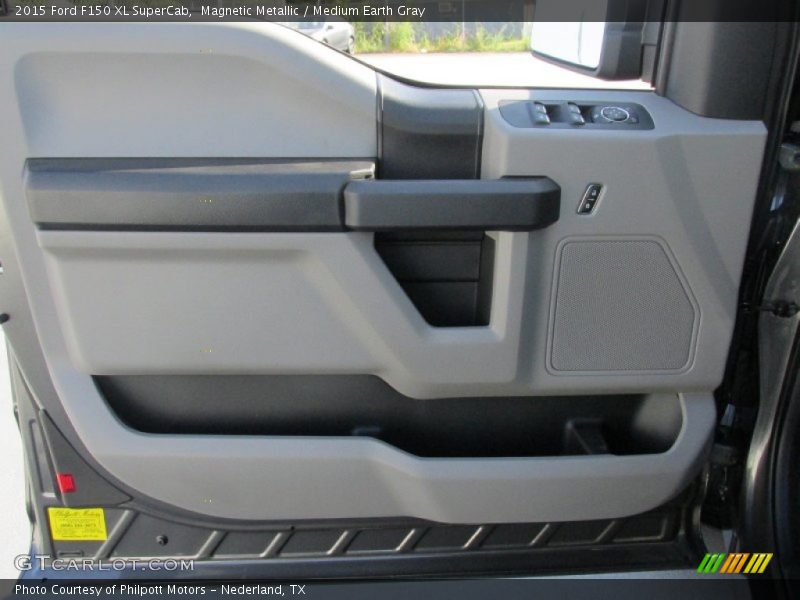 Magnetic Metallic / Medium Earth Gray 2015 Ford F150 XL SuperCab
