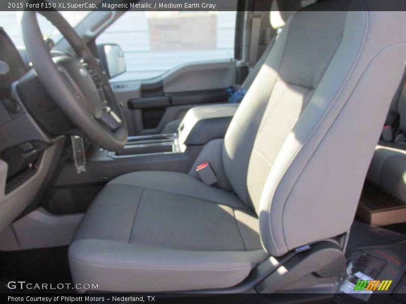 Magnetic Metallic / Medium Earth Gray 2015 Ford F150 XL SuperCab