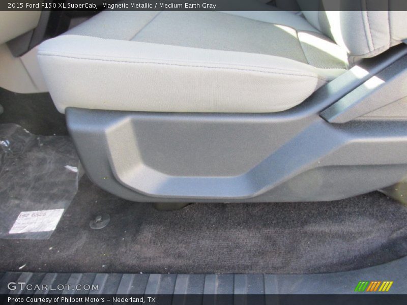 Magnetic Metallic / Medium Earth Gray 2015 Ford F150 XL SuperCab