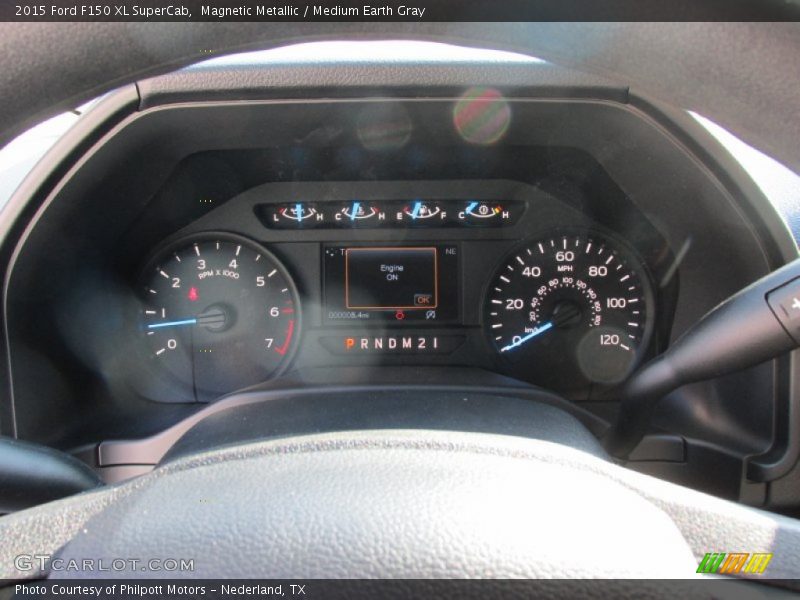 Magnetic Metallic / Medium Earth Gray 2015 Ford F150 XL SuperCab
