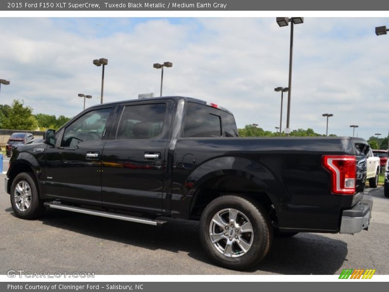 Tuxedo Black Metallic / Medium Earth Gray 2015 Ford F150 XLT SuperCrew